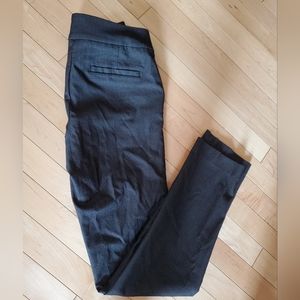 Ricki's Slim Fit pin stripe Legging size 6